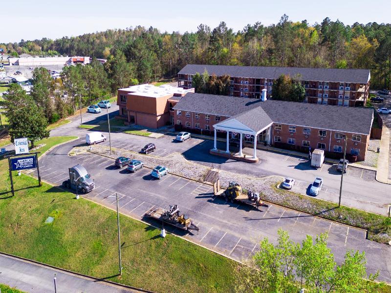 Americas Best Value Inn & Suites Phenix City — general view