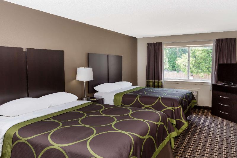 Americas Best Value Inn & Suites Phenix City image