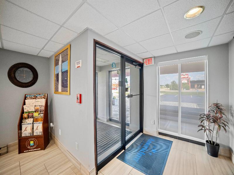 Americinn By Wyndham Beloit image