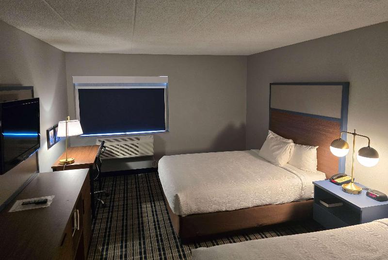 Americinn By Wyndham Beloit image