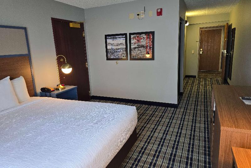 Americinn By Wyndham Beloit image