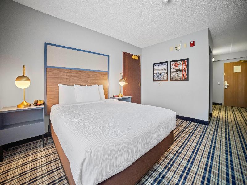 Americinn By Wyndham Beloit image