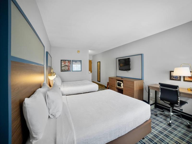 Americinn By Wyndham Beloit image