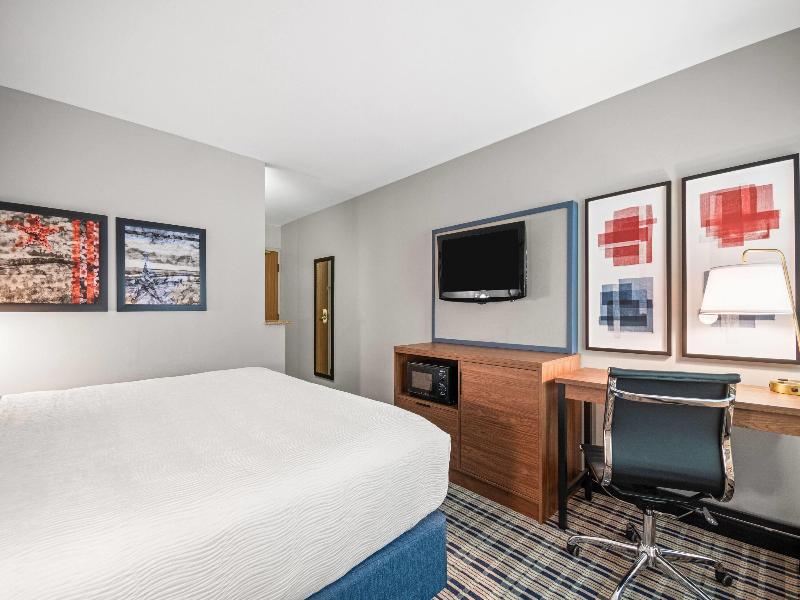 Americinn By Wyndham Beloit image