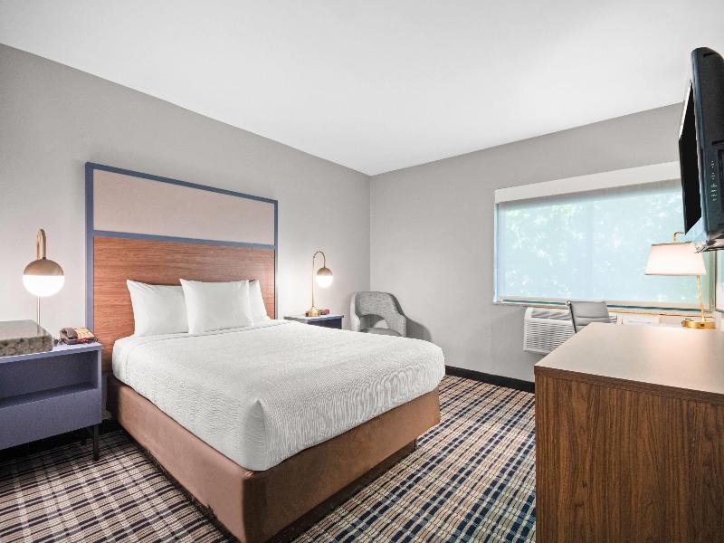 Americinn By Wyndham Beloit image