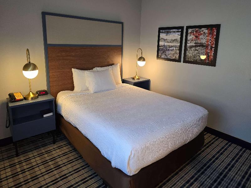 Americinn By Wyndham Beloit image