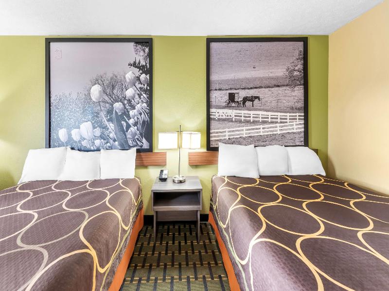 Super 8 By Wyndham Bellefontaine image