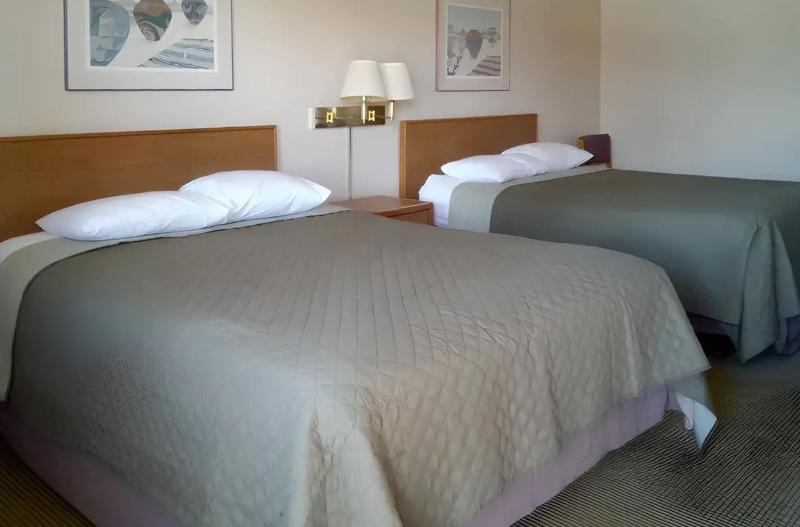 . Rodeway Inn Benson AZ
