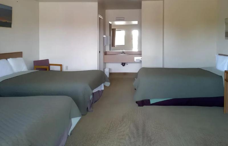 Rodeway Inn Benson AZ image