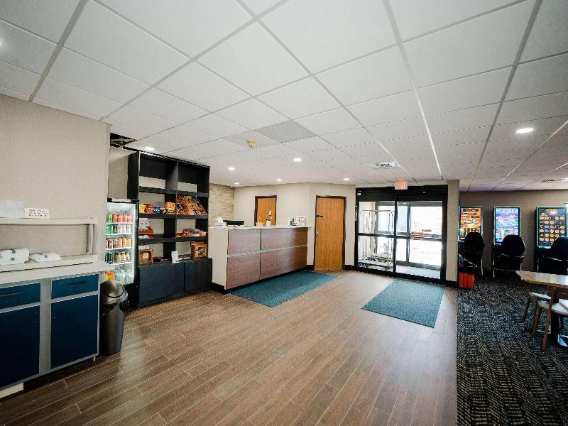 AmericInn by Wyndham Tomahawk image