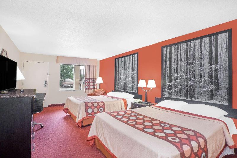 Super 8 By Wyndham Bulls Gap Greeneville Area image