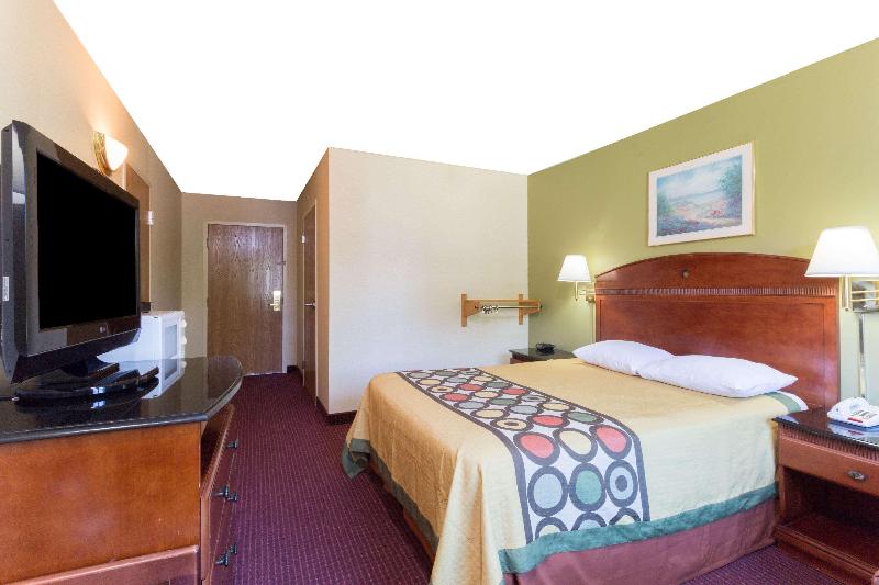 Super 8 by Wyndham Indian Head MD image