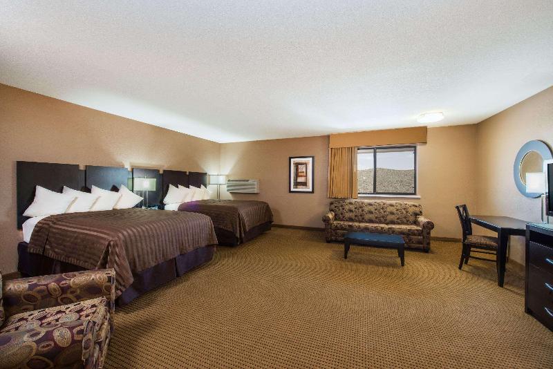 Travelodge By Wyndham Globe Az image