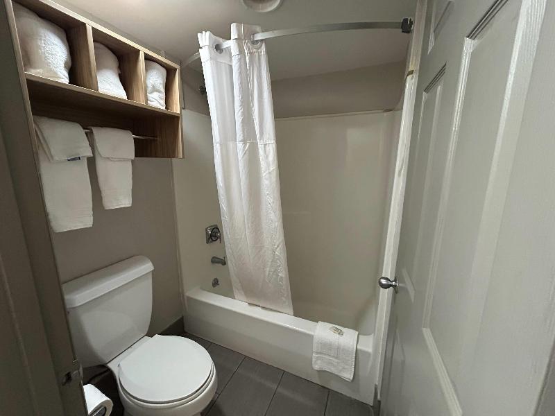 Days Inn Ridgeland South Carolina image