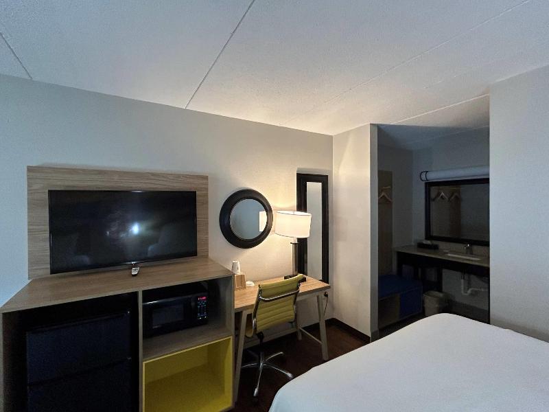 Days Inn Ridgeland South Carolina image