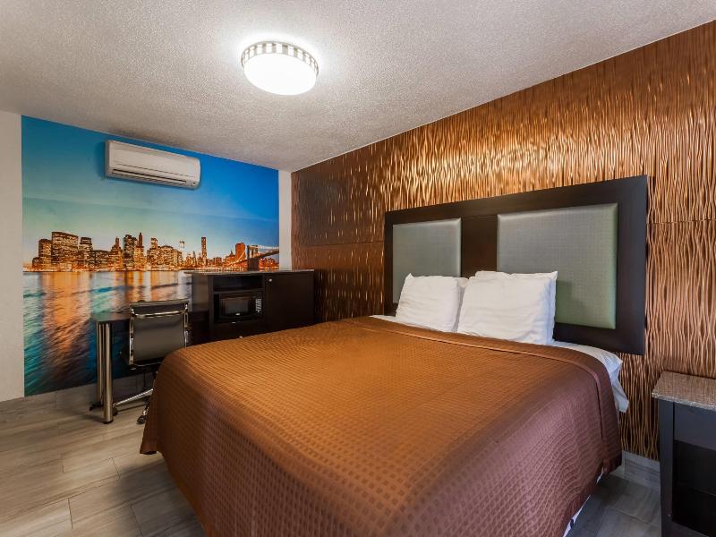 Travelodge by Wyndham South Hackensack image