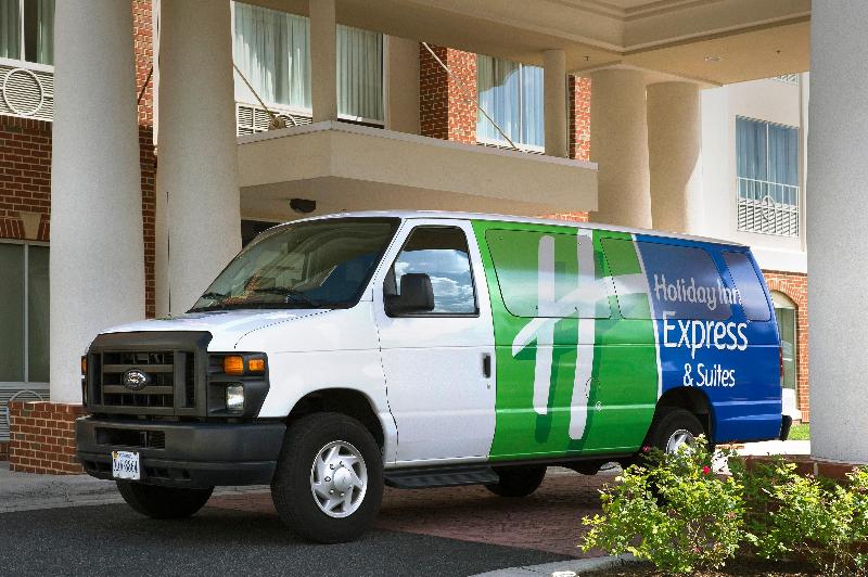 Holiday Inn Express & Suites Baltimore BWI Airport image