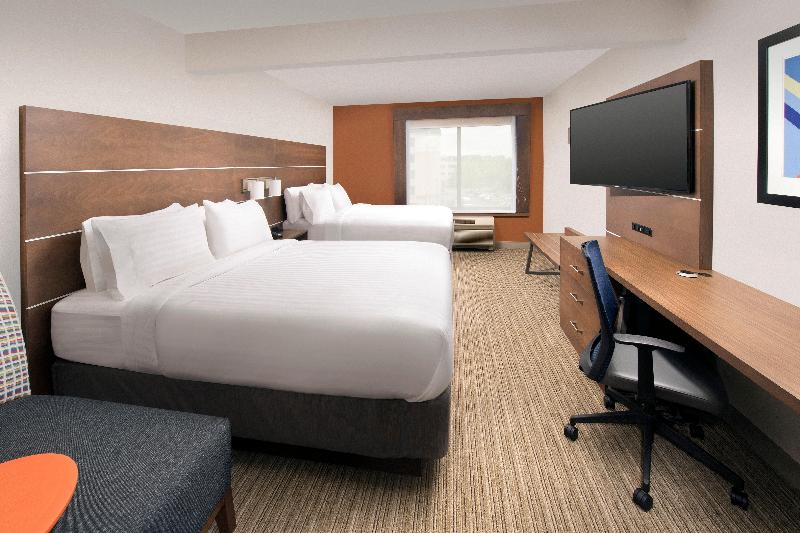 Holiday Inn Express & Suites Baltimore BWI Airport image