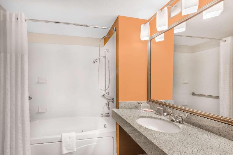 Wingate By Wyndham West Monroe image