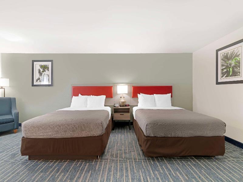 Quality Inn White River Junction image
