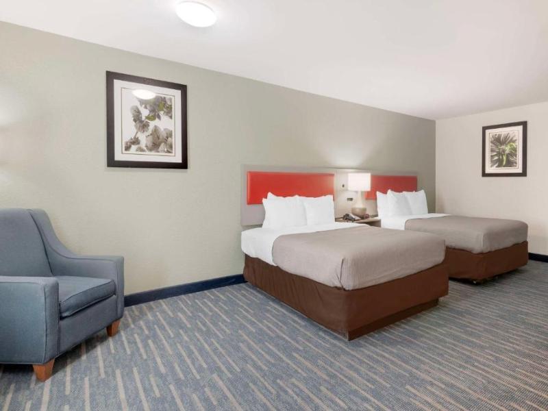 Quality Inn White River Junction image