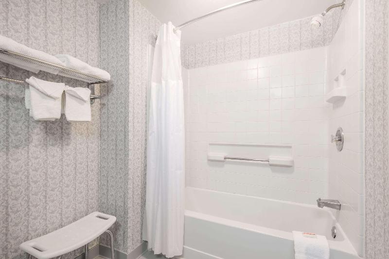 Days Inn by Wyndham Niantic Near Casinos image