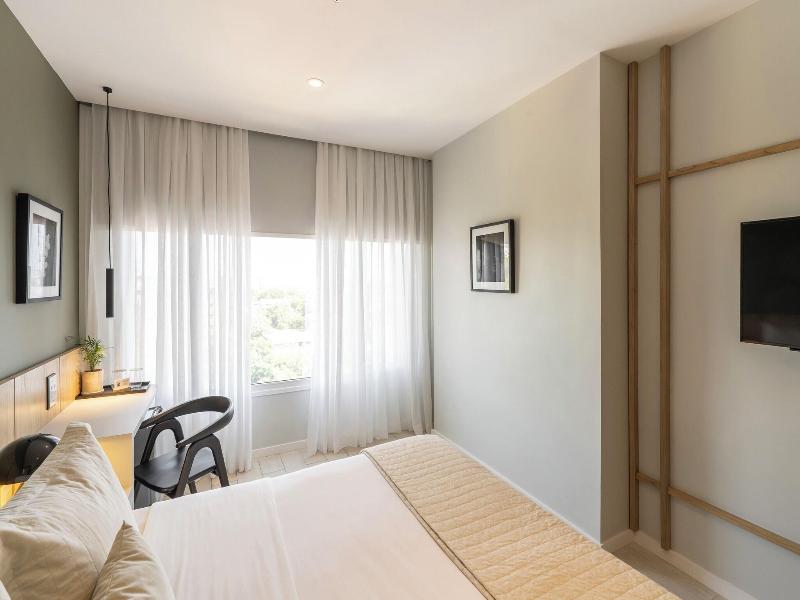 Hub Hotel Asuncion image