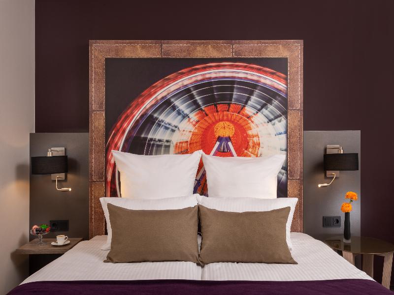 Leonardo Hotel Munich City South image