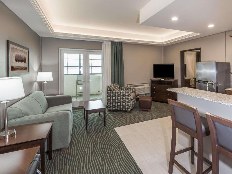 Baymont by Wyndham Bellevue — photo 2