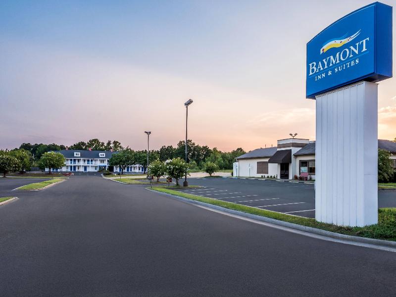 Baymont by Wyndham Sanford