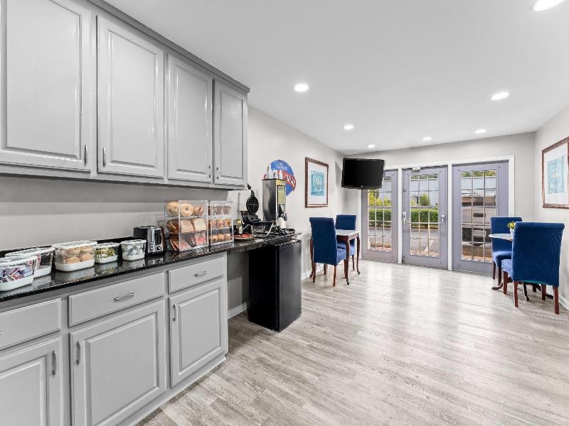 Baymont by Wyndham Sanford