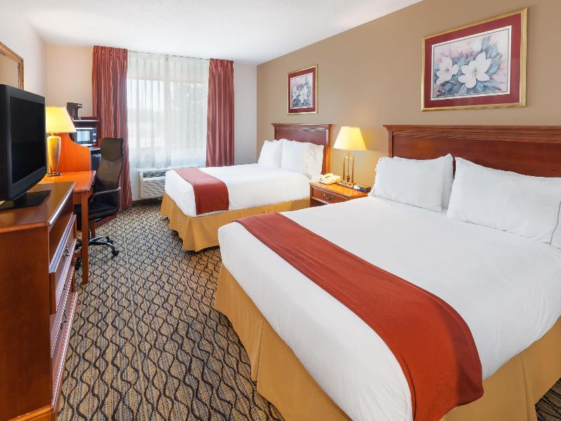 Baymont by Wyndham Chelsea image