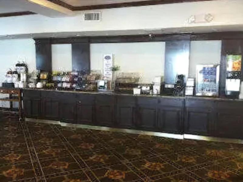 Baymont by Wyndham Montgomery South