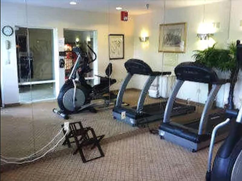 Baymont by Wyndham Montgomery South