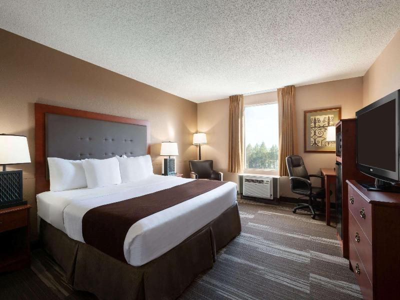 Baymont by Wyndham Mandan Bismarck Area image