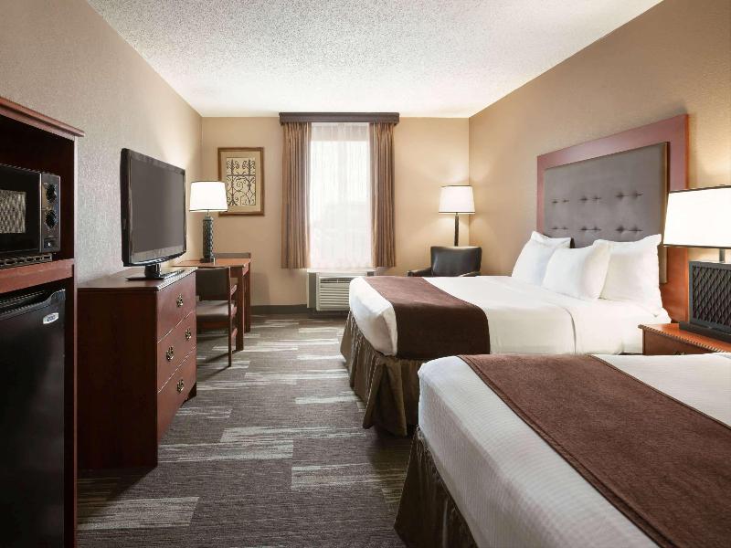 Baymont by Wyndham Mandan Bismarck Area image