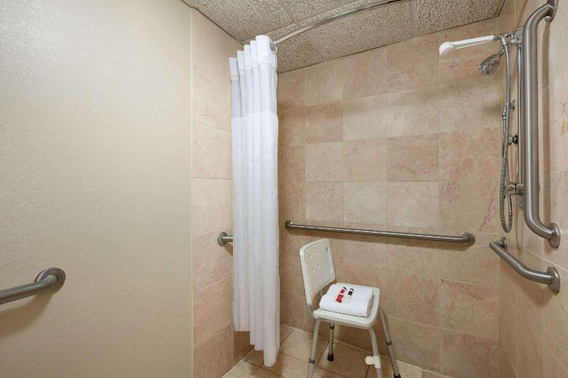 Baymont by Wyndham Mandan Bismarck Area image