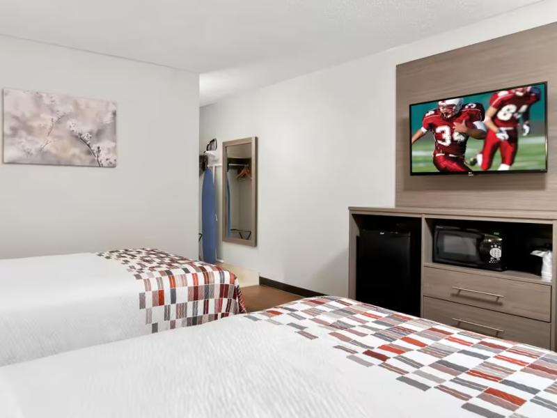 Red Roof Inn Auburn Hills 3