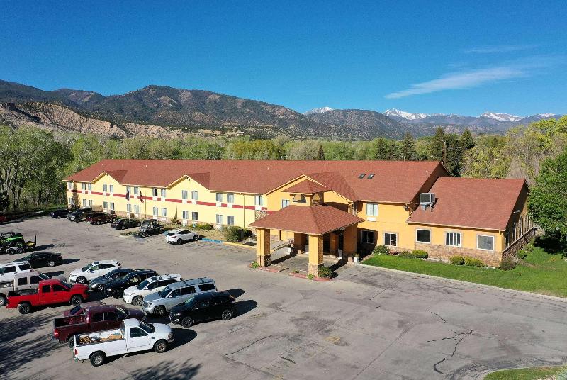 Baymont by Wyndham Salida image