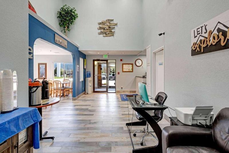 Baymont by Wyndham Salida image
