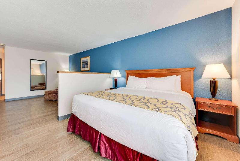Baymont by Wyndham Salida image