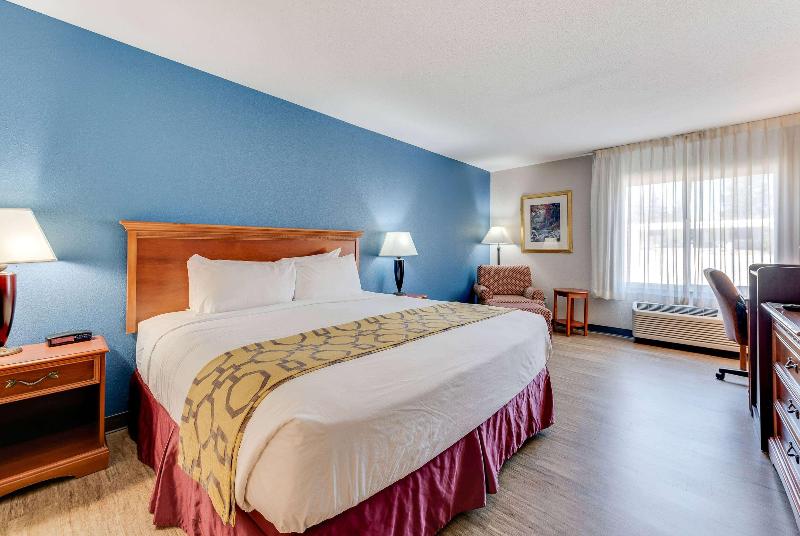 Baymont by Wyndham Salida image