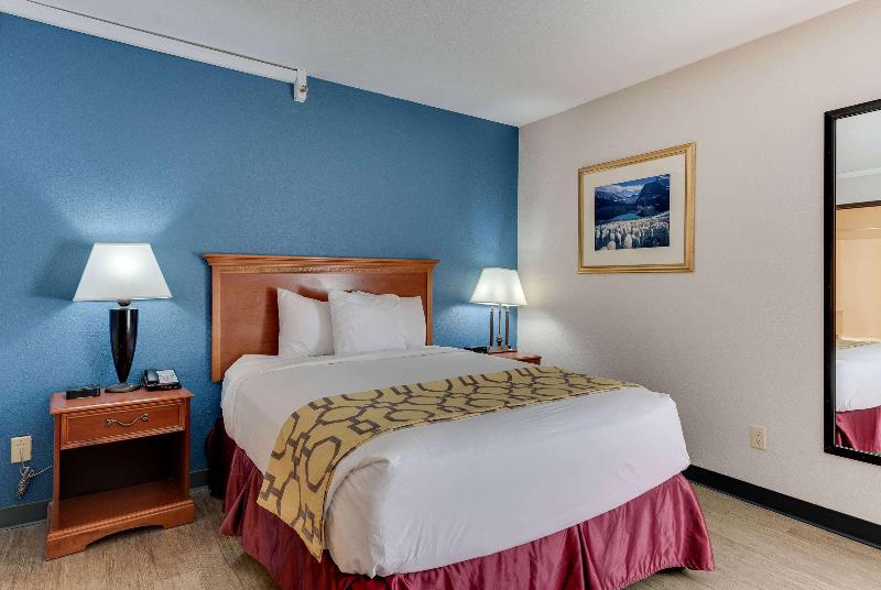 Baymont by Wyndham Salida image