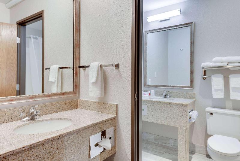 Baymont by Wyndham Salida image