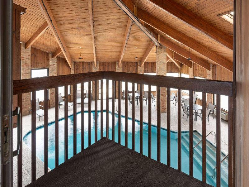 Baymont by Wyndham Warrenton image