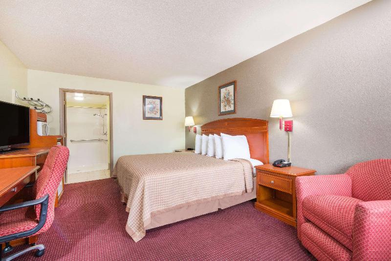 Days Inn by Wyndham Paintsville image