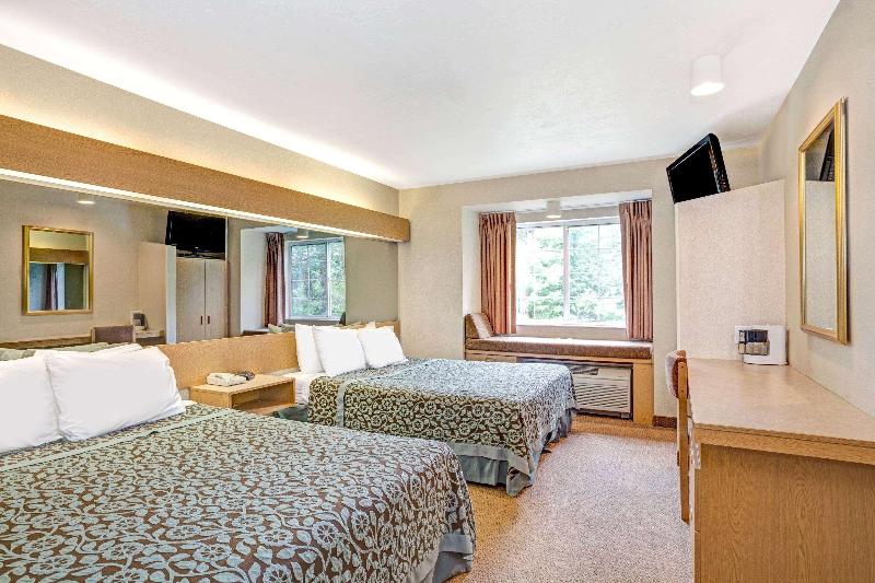 Days Inn by Wyndham Sturbridge image