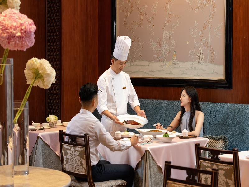 Shangri-La Nanjing image