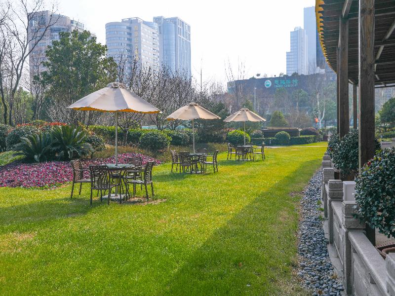 Shangri-La Nanjing image
