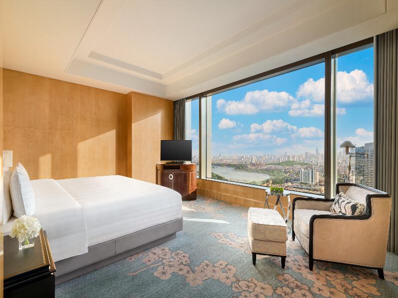 Shangri-La Nanjing image